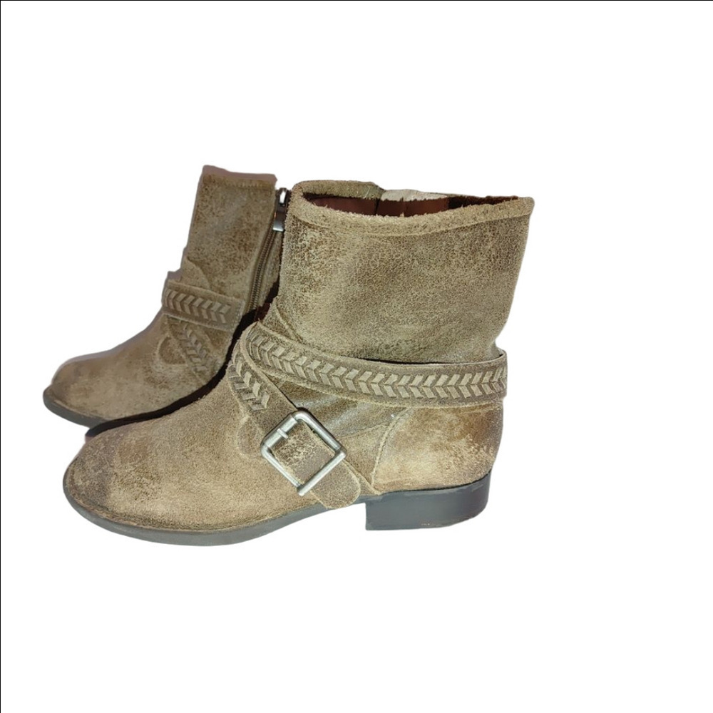 Nurture Suede Suze Booties Size 9